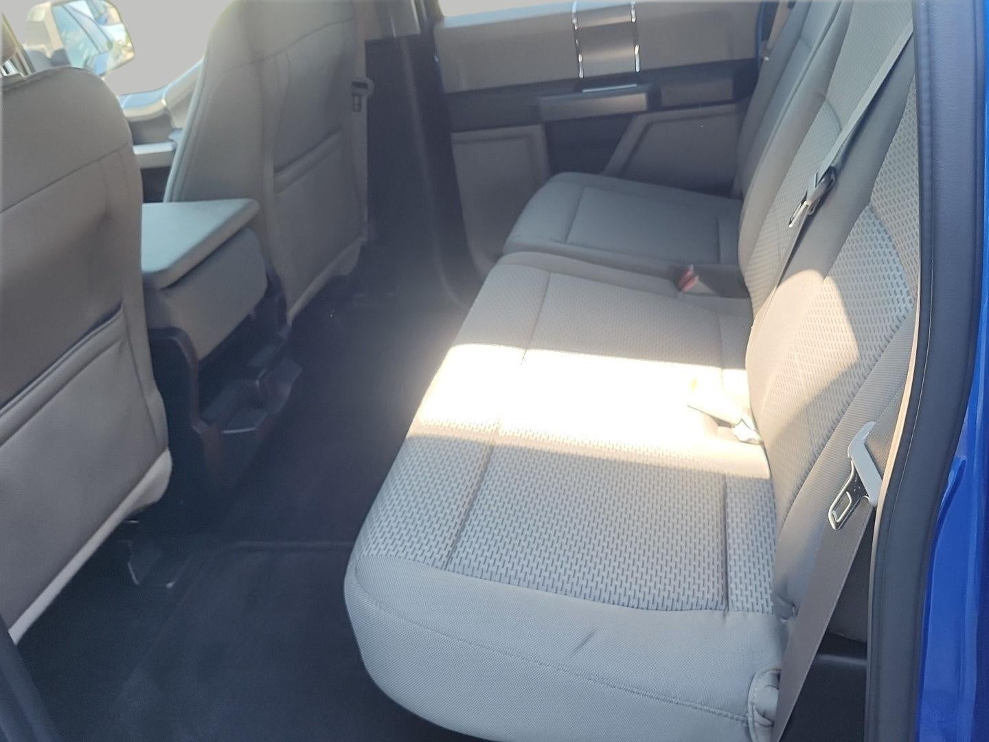 2015 Ford F-150 4WD SuperCrew 145 XLT