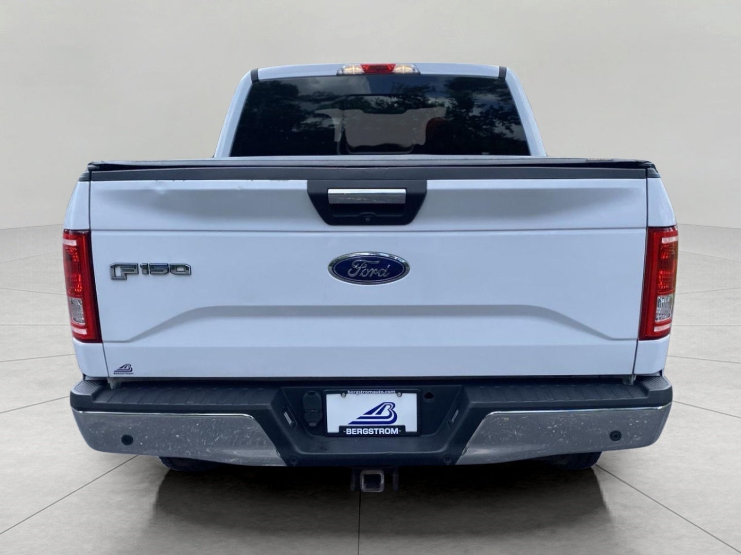 2015 Ford F-150 4WD SuperCrew 145 XLT