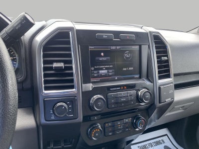 2015 Ford F-150 4WD SuperCrew 145 XLT