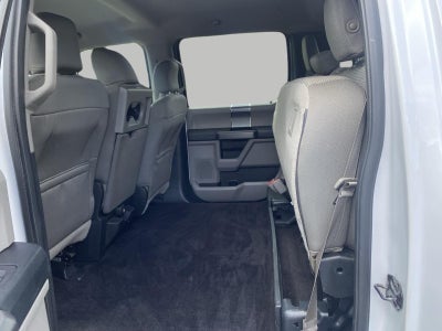 2015 Ford F-150 4WD SuperCrew 145 XLT