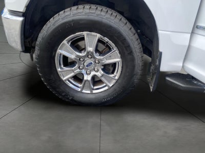2015 Ford F-150 4WD SuperCrew 145 XLT