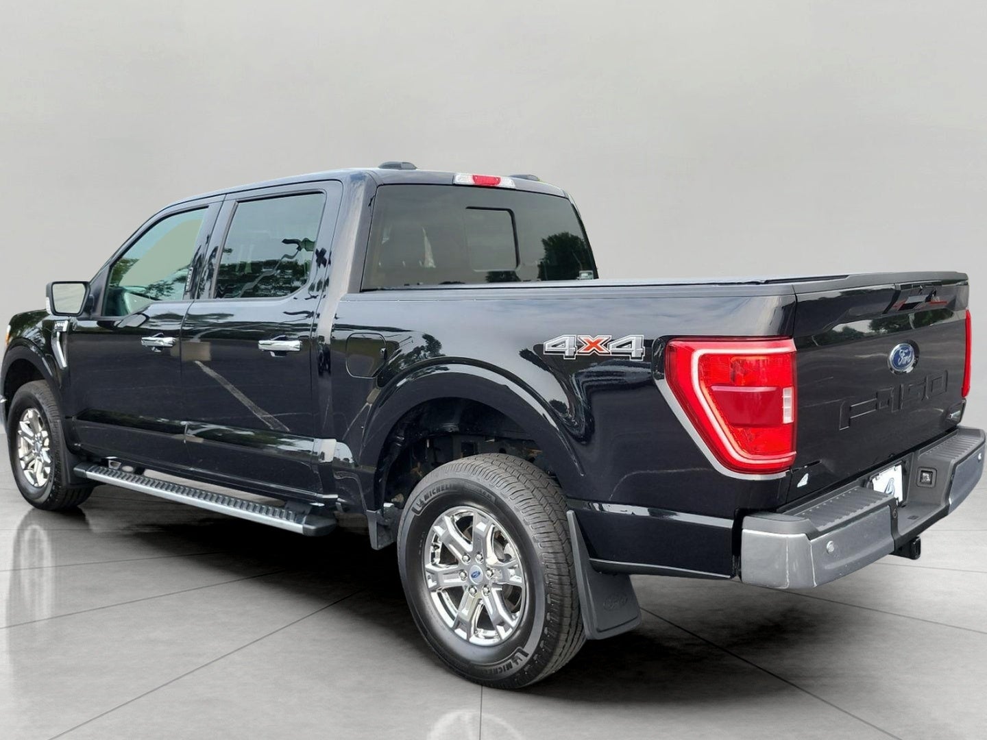 2022 Ford F-150 XLT 4WD SuperCrew 5.5' Box