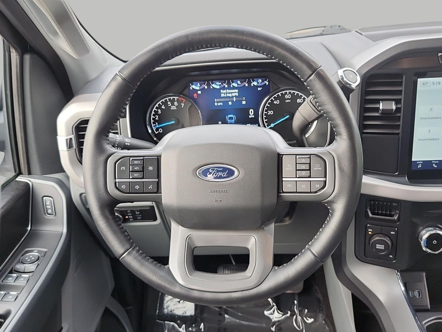 2022 Ford F-150 XLT 4WD SuperCrew 5.5' Box