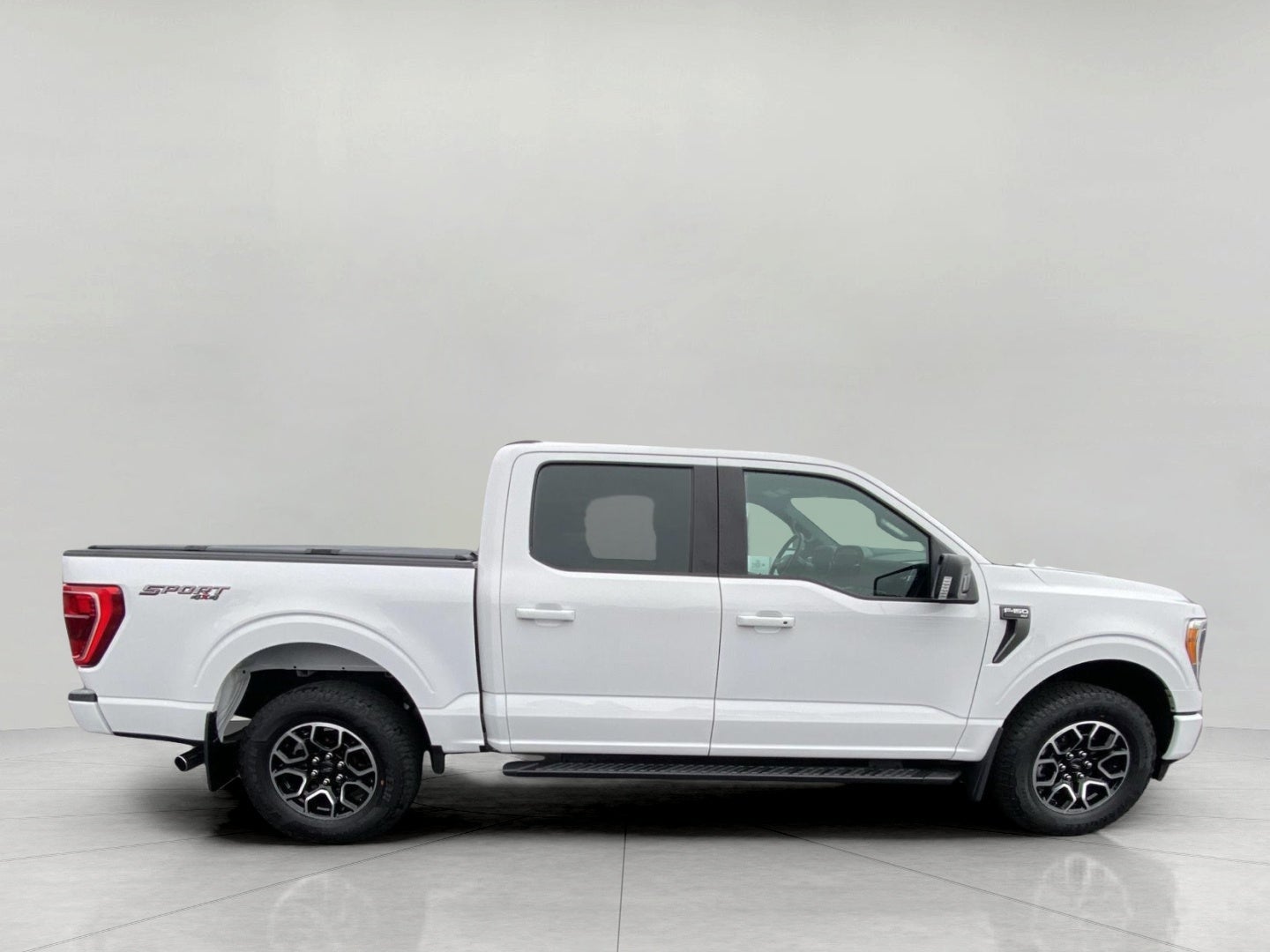 2023 Ford F-150 XLT 4WD SuperCrew 5.5' Box