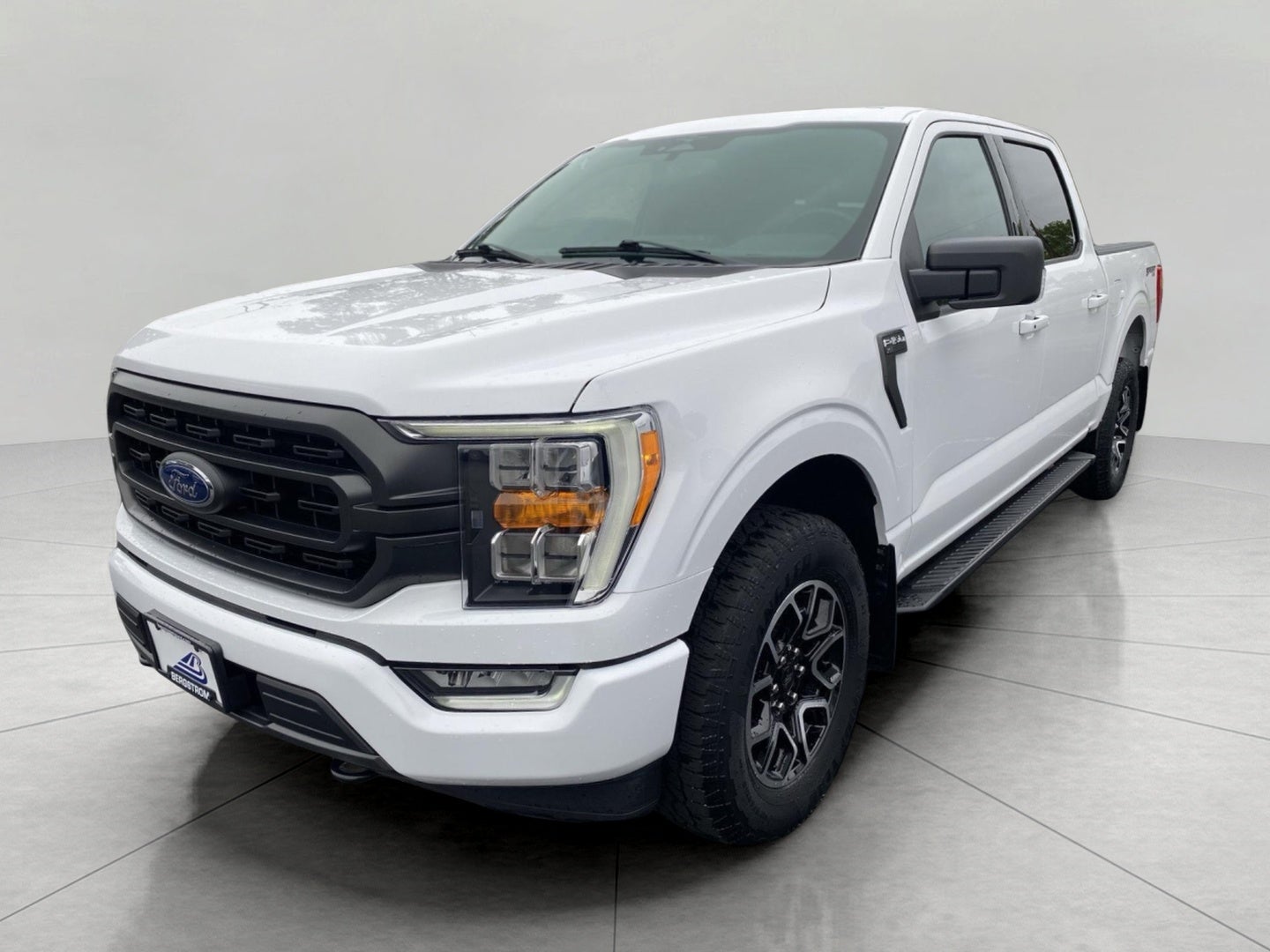 2023 Ford F-150 XLT 4WD SuperCrew 5.5' Box