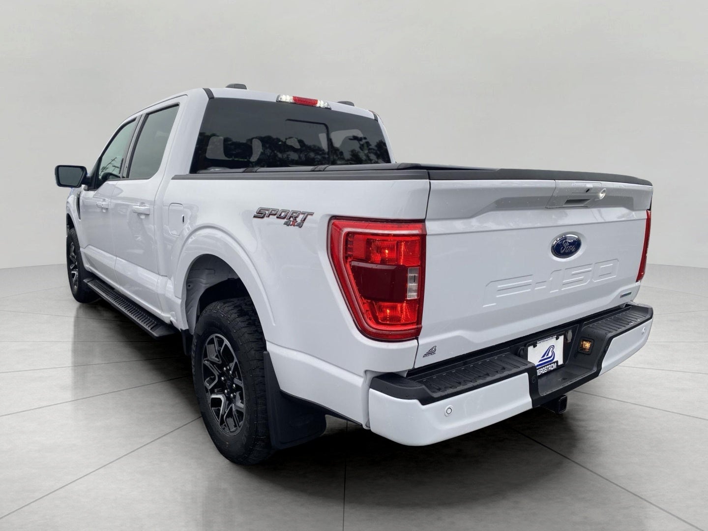 2023 Ford F-150 XLT 4WD SuperCrew 5.5' Box
