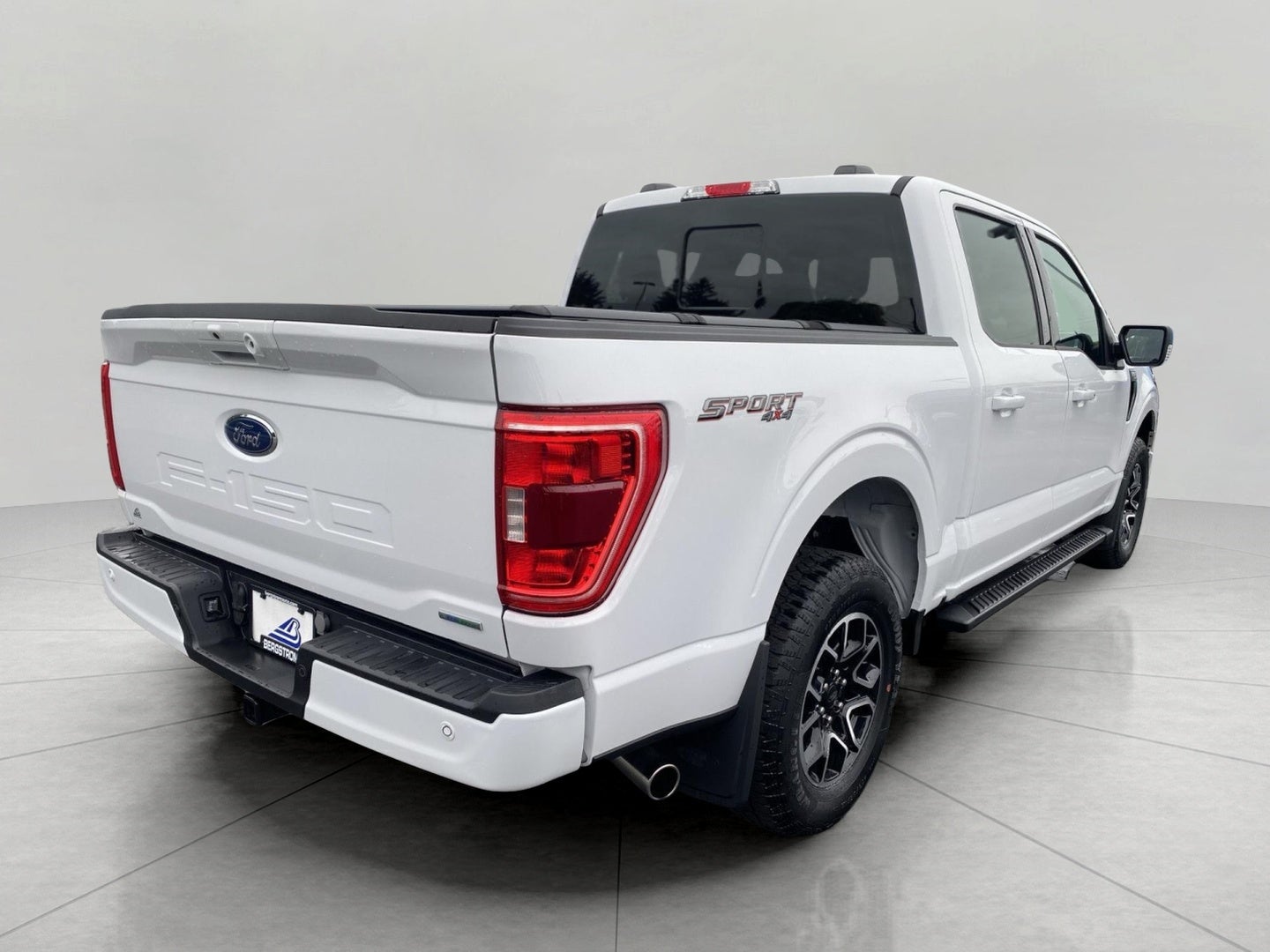 2023 Ford F-150 XLT 4WD SuperCrew 5.5' Box