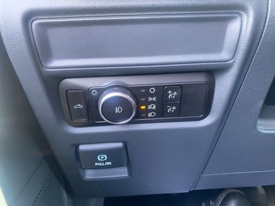 2023 Ford F-150 XL 4WD SuperCrew 5.5' Box