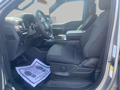 2023 Ford F-150 XL 4WD SuperCrew 5.5' Box