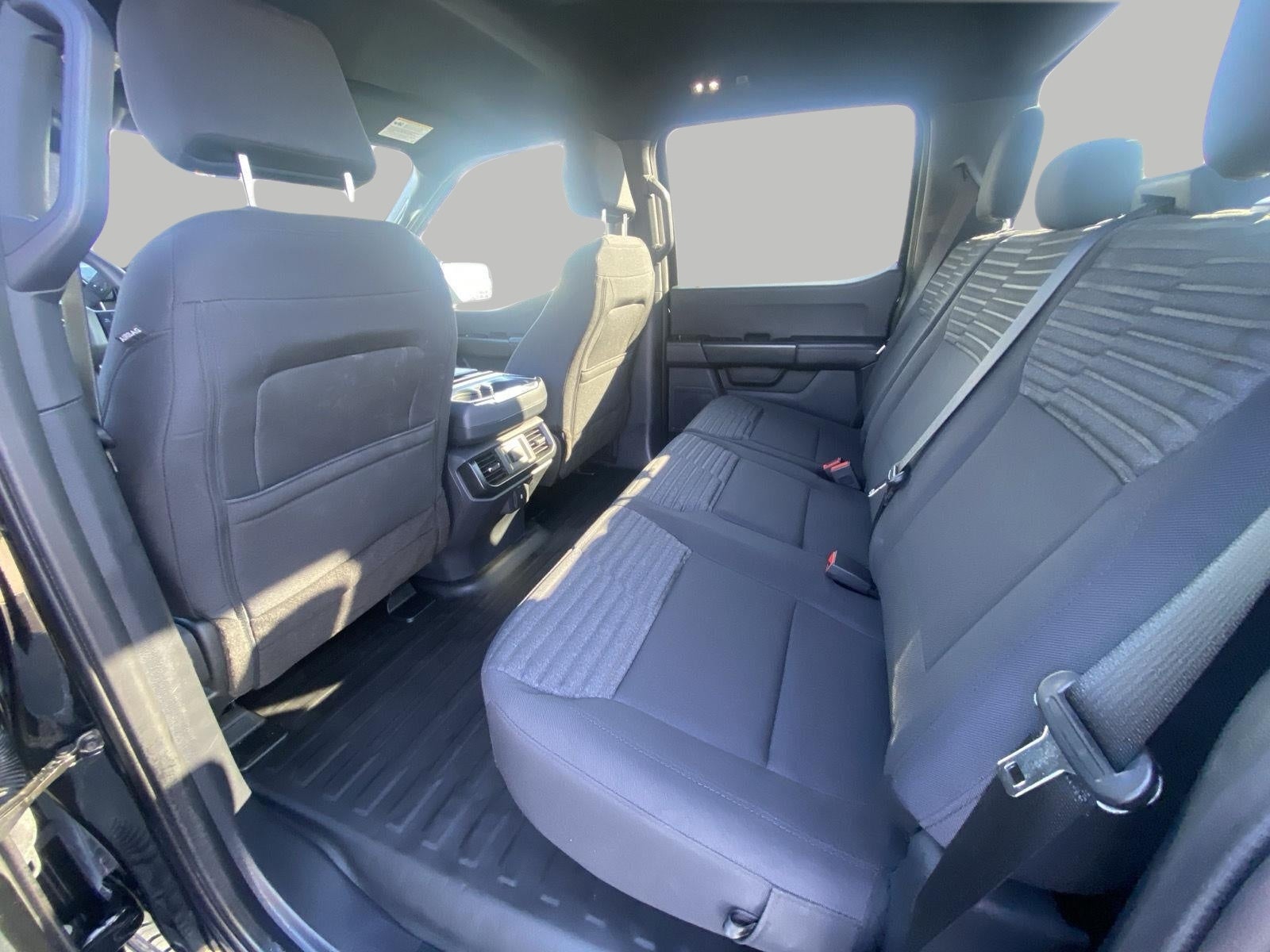 2023 Ford F-150 XL 4WD SuperCrew 5.5' Box