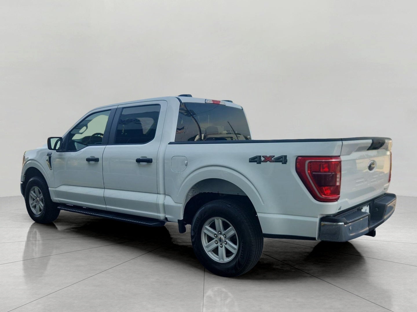 2022 Ford F-150 XLT 4WD SuperCrew 5.5' Box