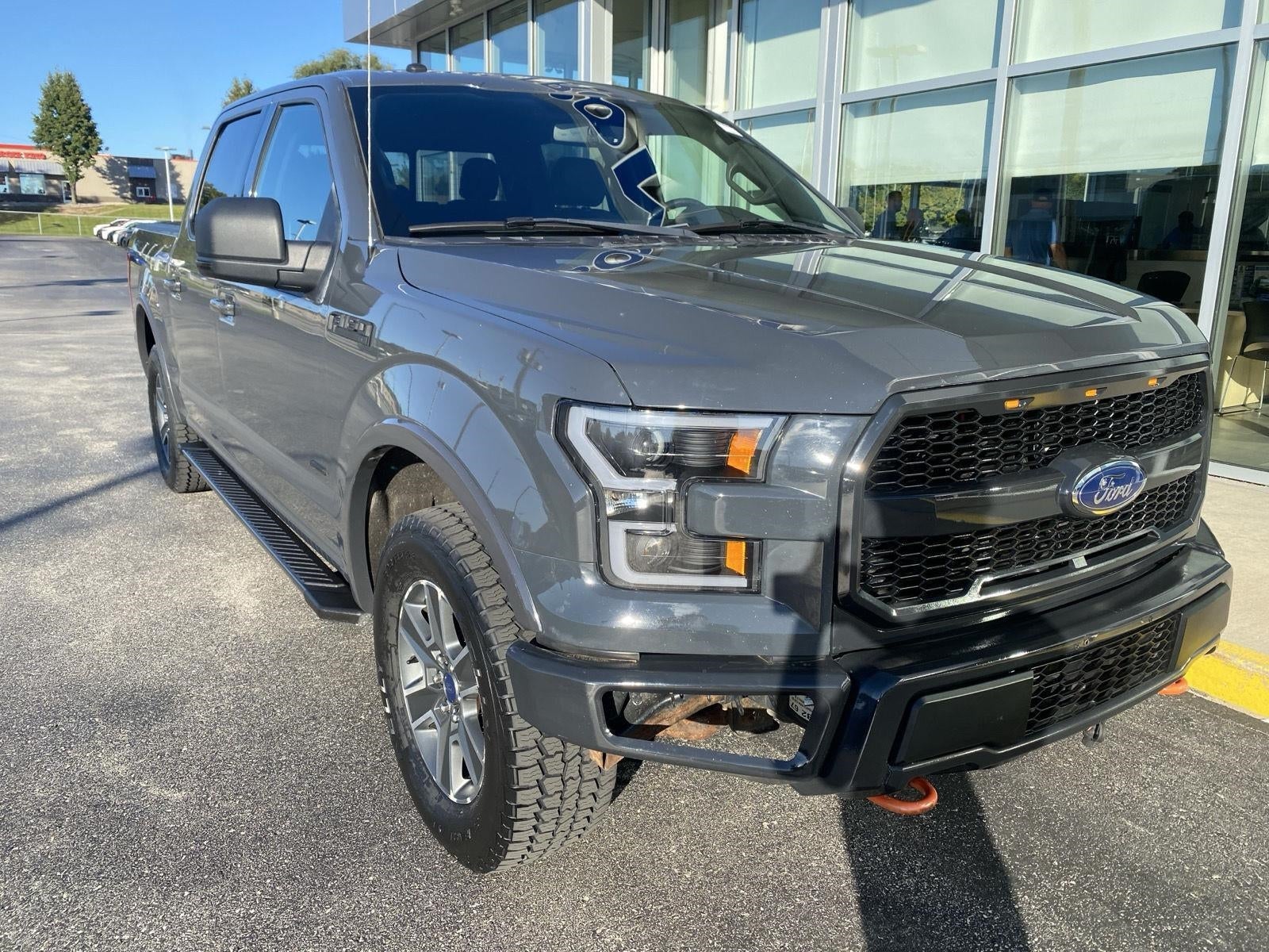 2016 Ford F-150 4WD SuperCrew 145 XLT