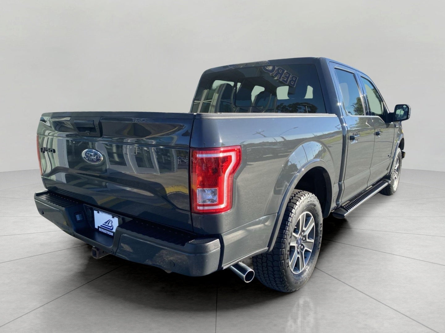 2016 Ford F-150 4WD SuperCrew 145 XLT