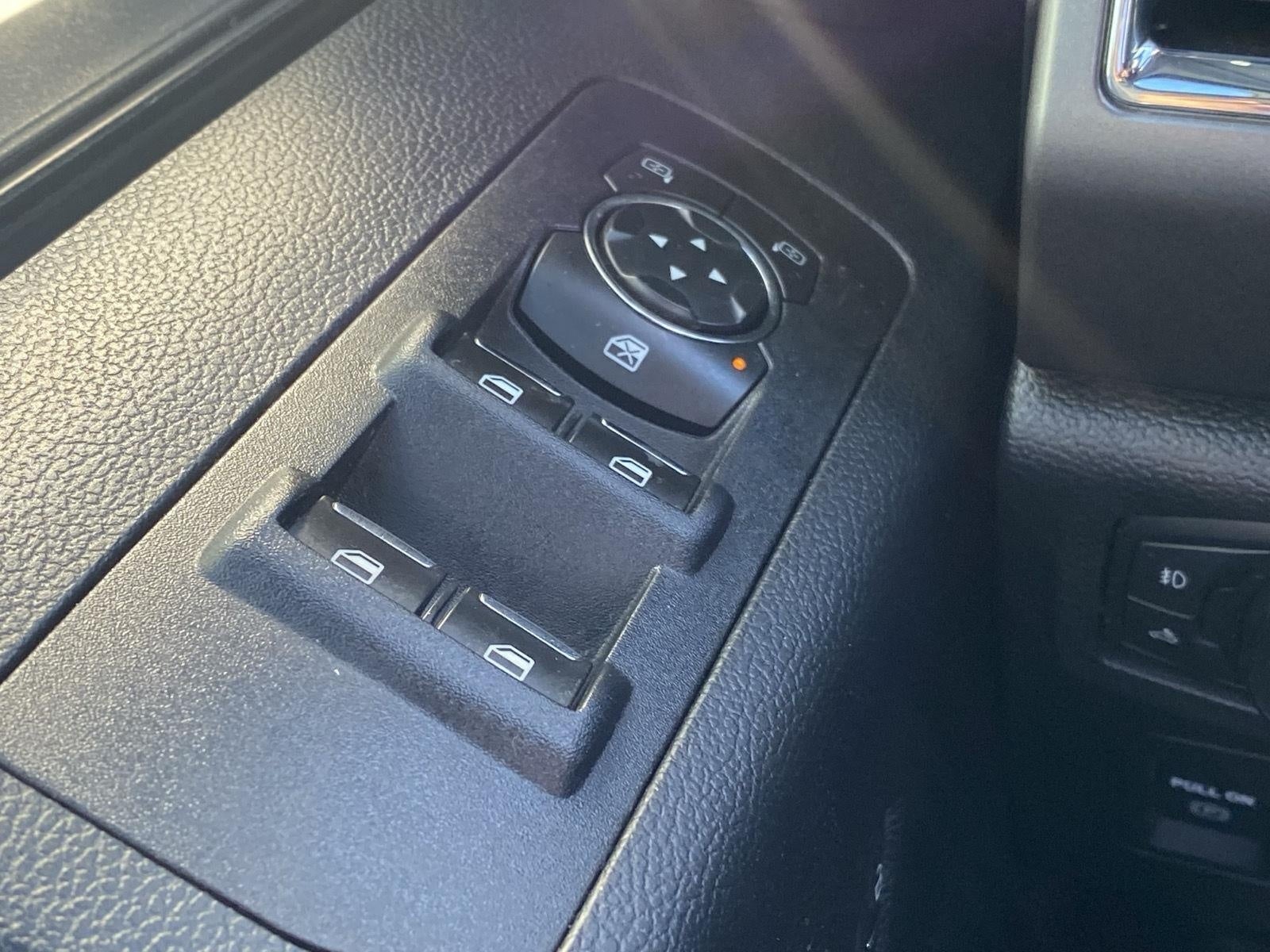 2016 Ford F-150 4WD SuperCrew 145 XLT