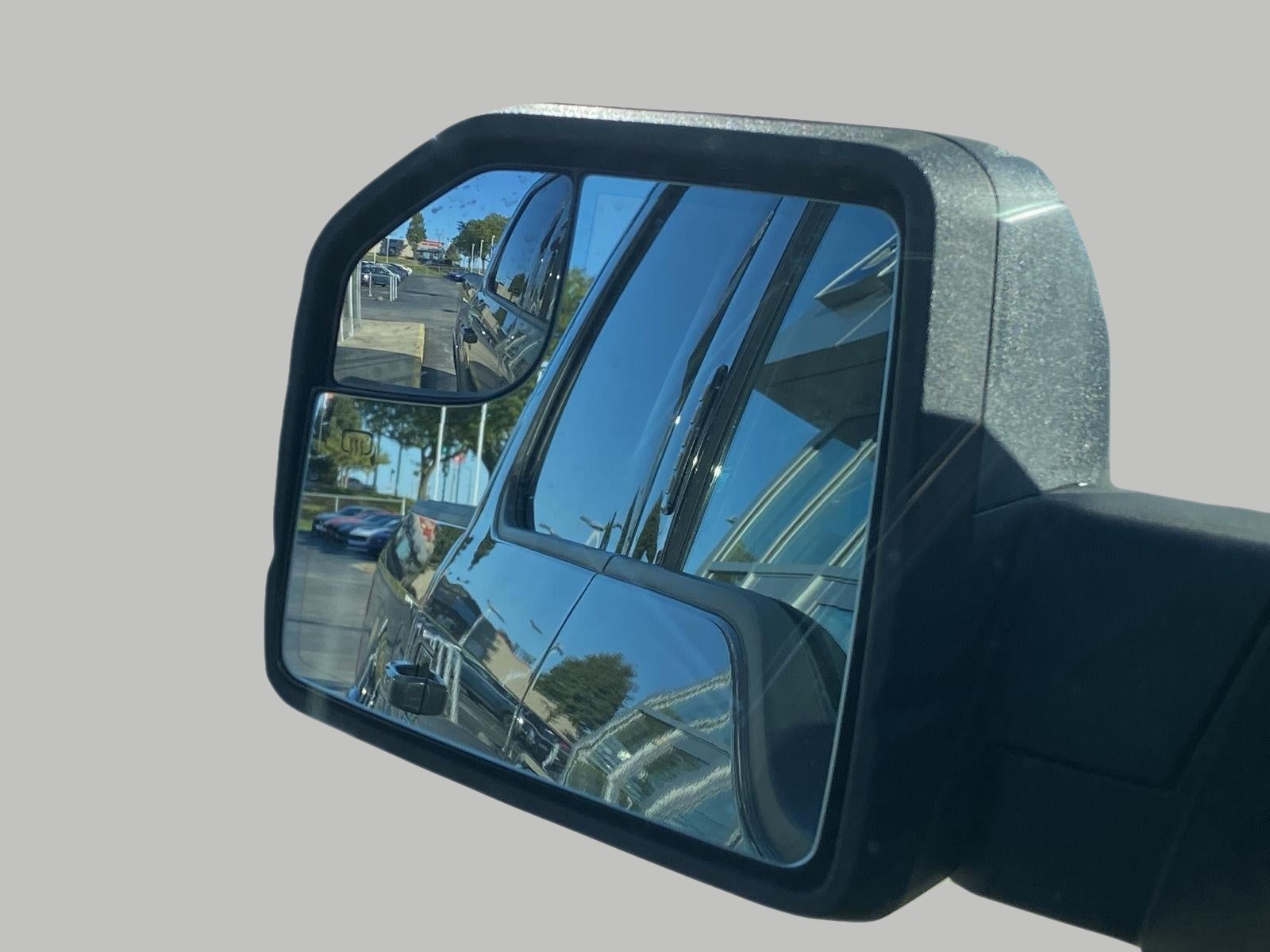 2016 Ford F-150 4WD SuperCrew 145 XLT