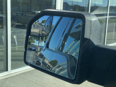 2016 Ford F-150 4WD SuperCrew 145 XLT