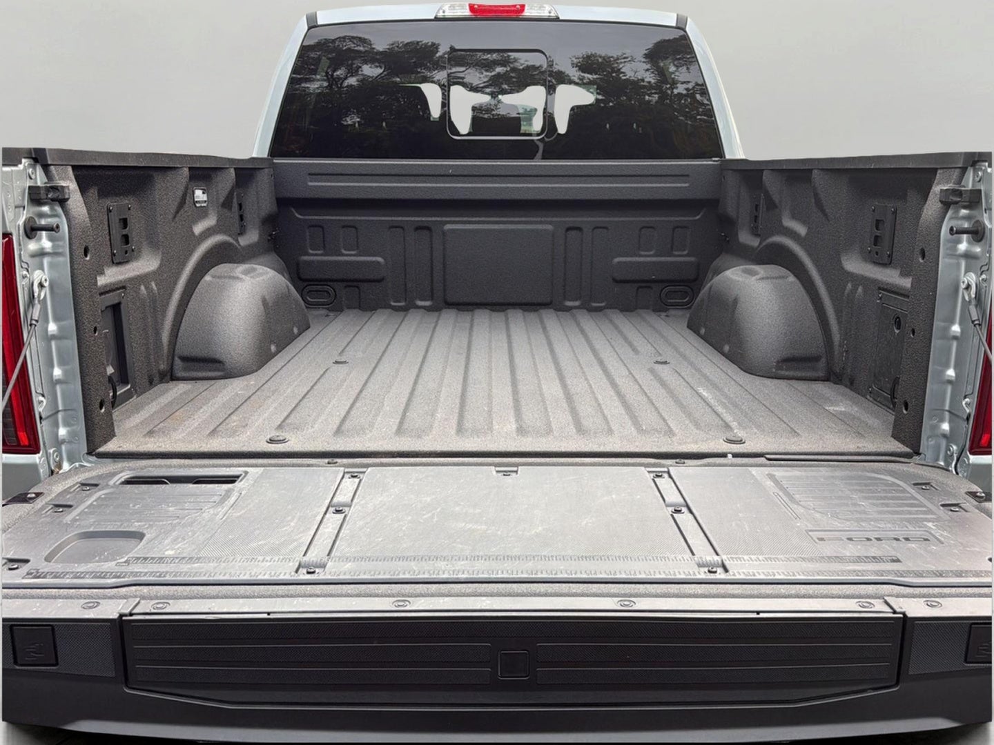 2025 Ford F-150 XLT 4WD SuperCrew 5.5' Box