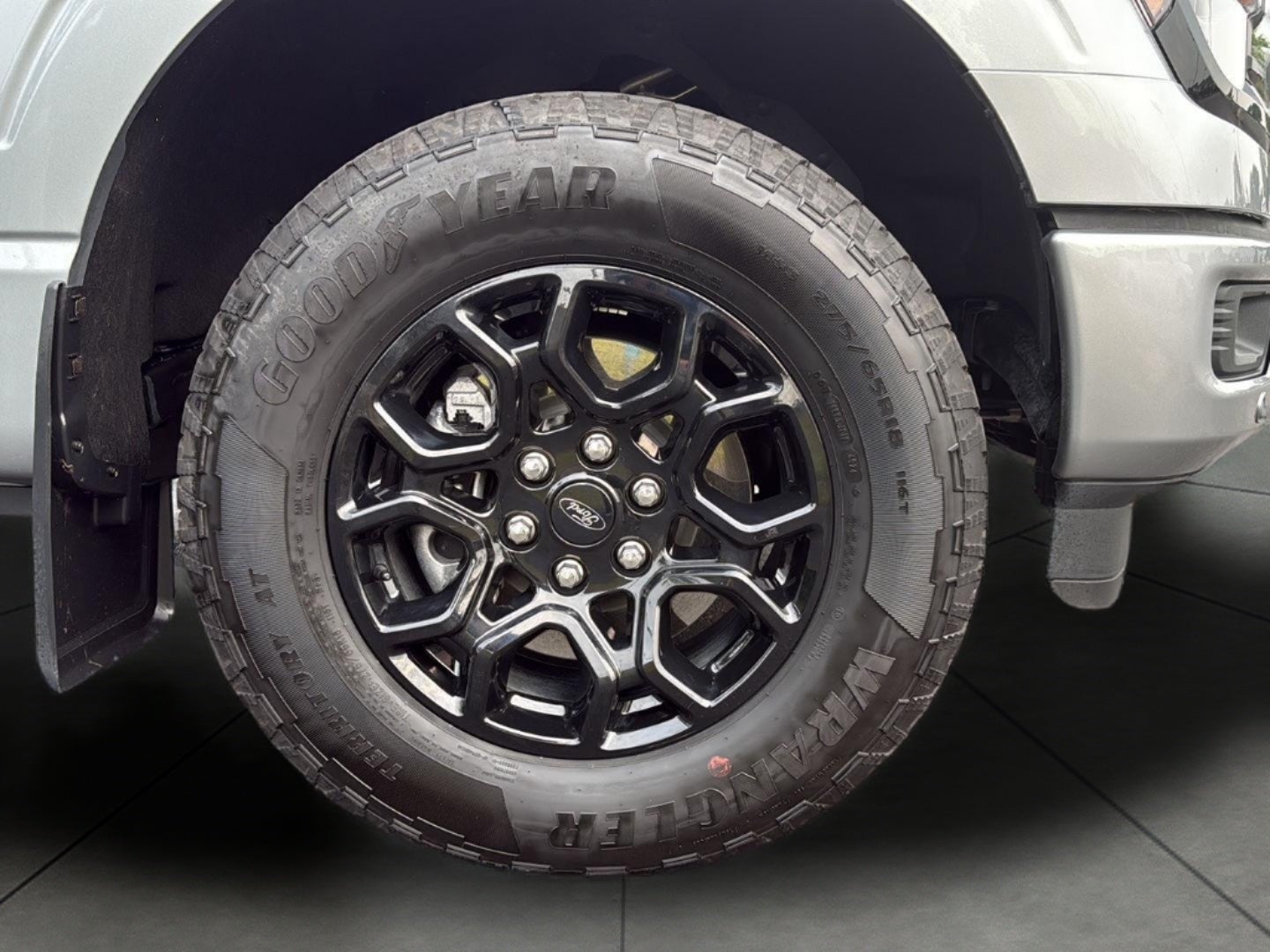 2025 Ford F-150 XLT 4WD SuperCrew 5.5' Box