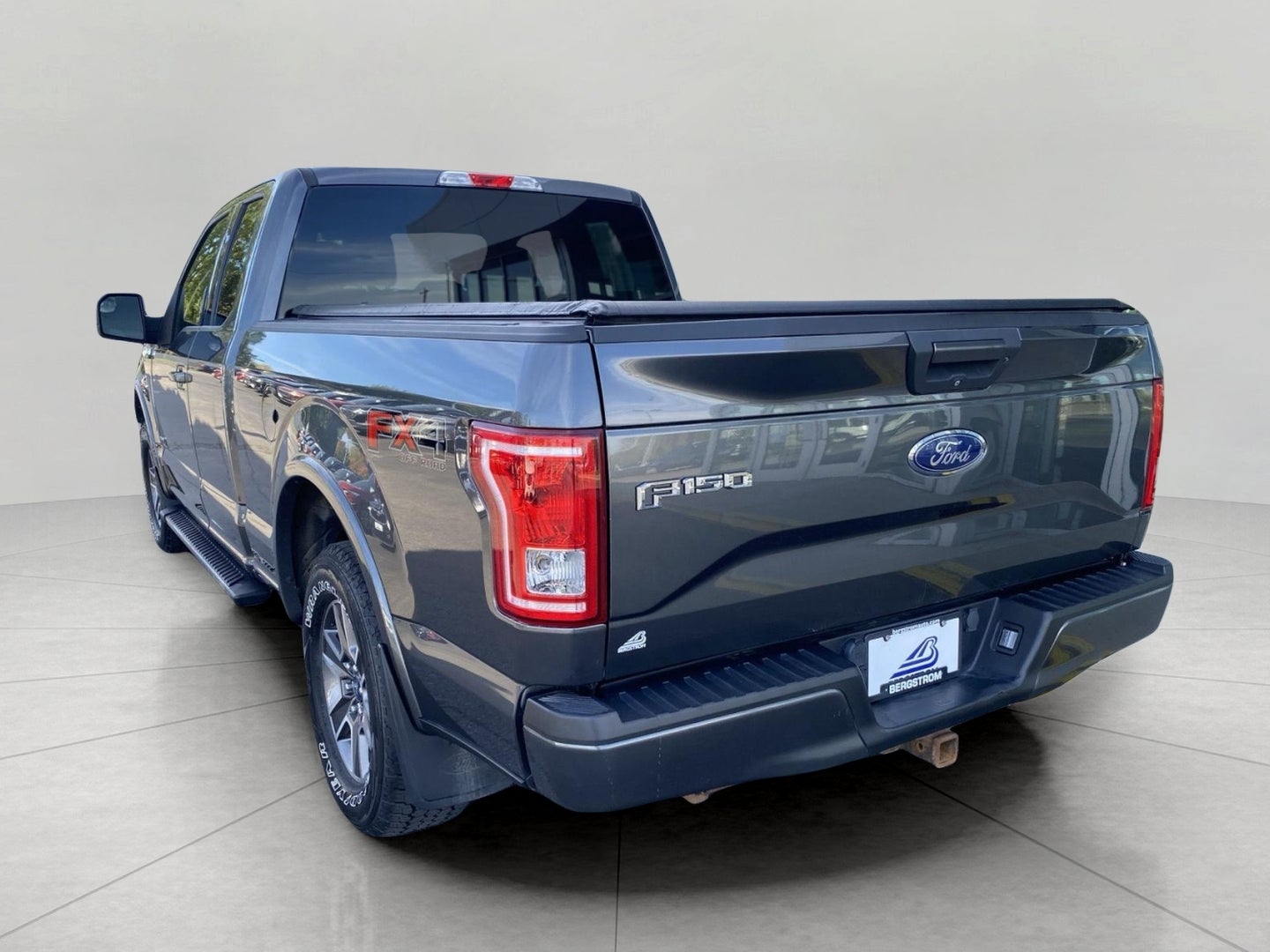 2017 Ford F-150 XLT 4WD SuperCab 6.5' Box