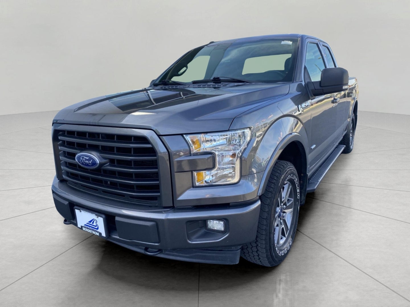 2017 Ford F-150 XLT 4WD SuperCab 6.5' Box