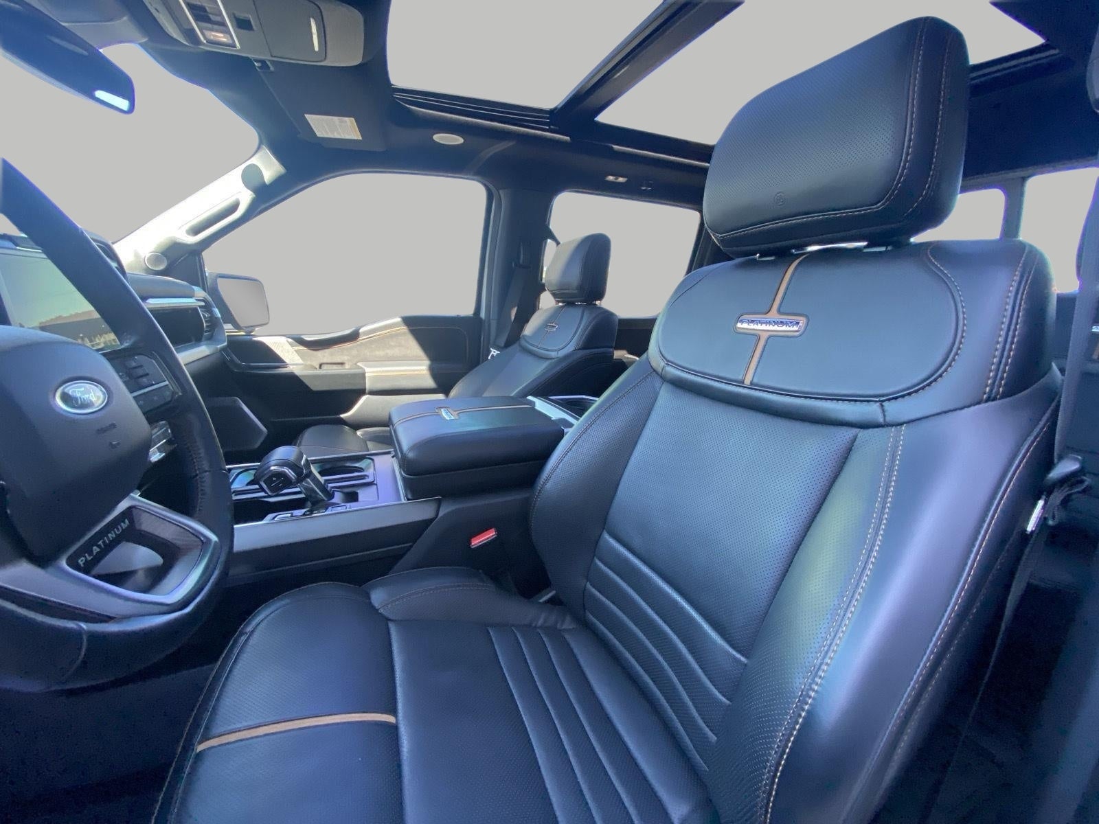 2023 Ford F-150 PLATINUM