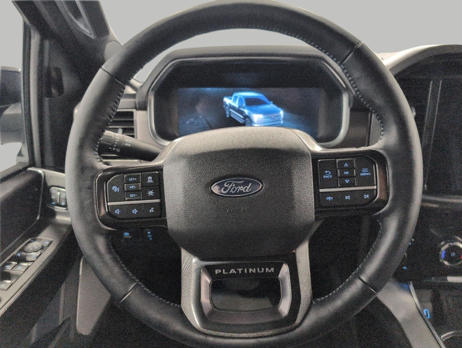 2024 Ford F-150 PLATINUM