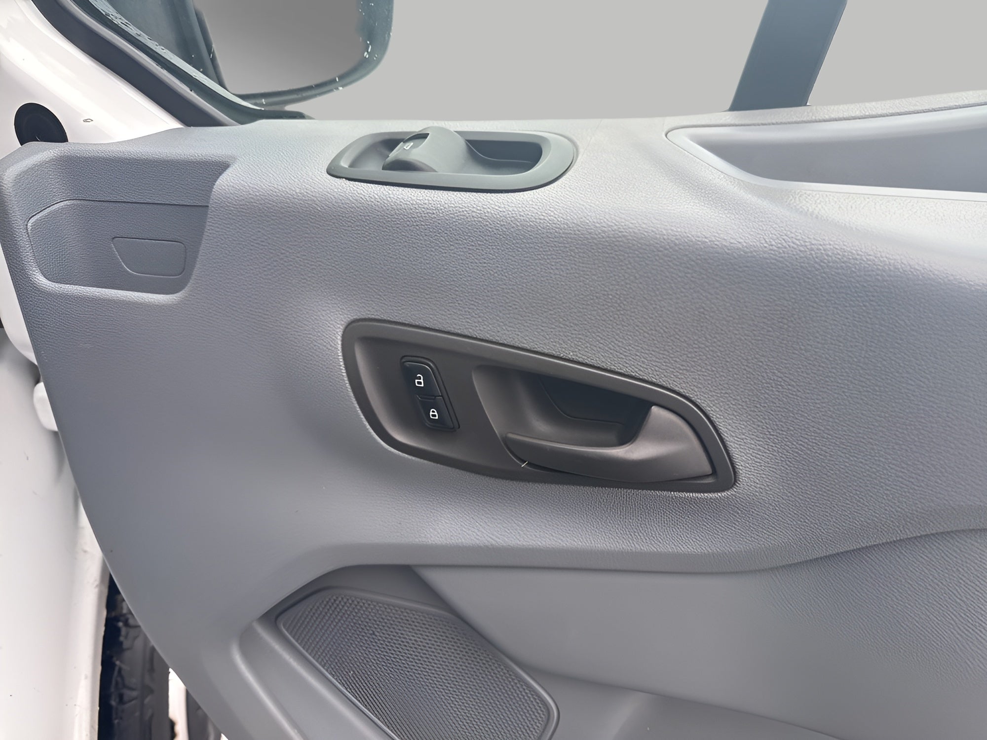 2015 Ford Transit-250 Base