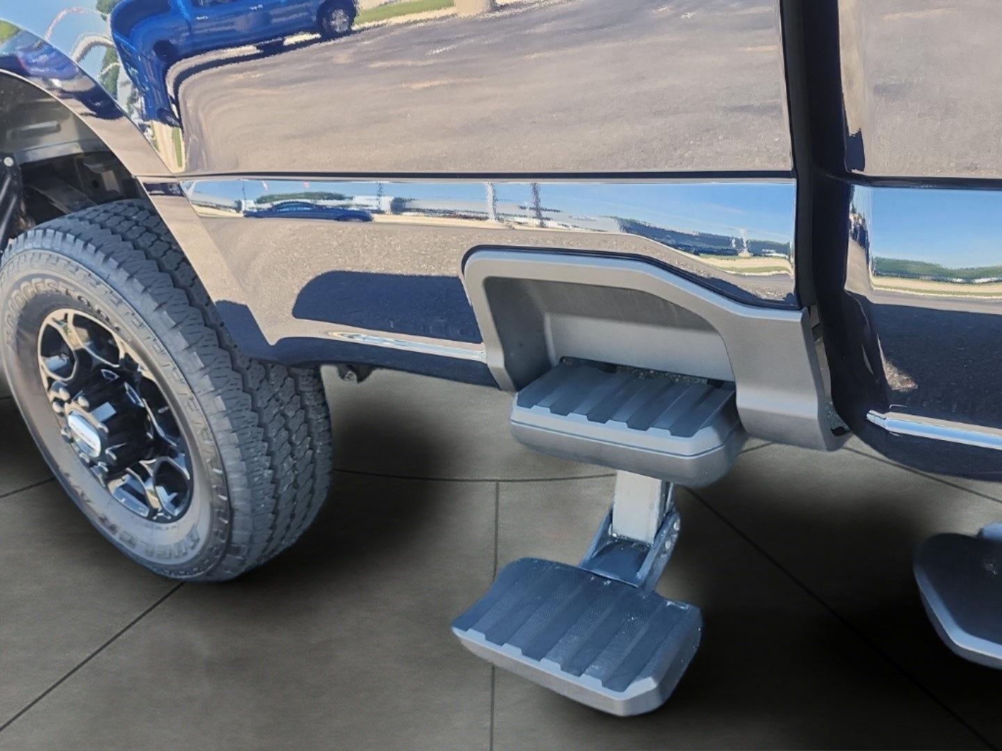 2025 Ford Super Duty F-350 SRW XL 4WD Reg Cab 8' Box