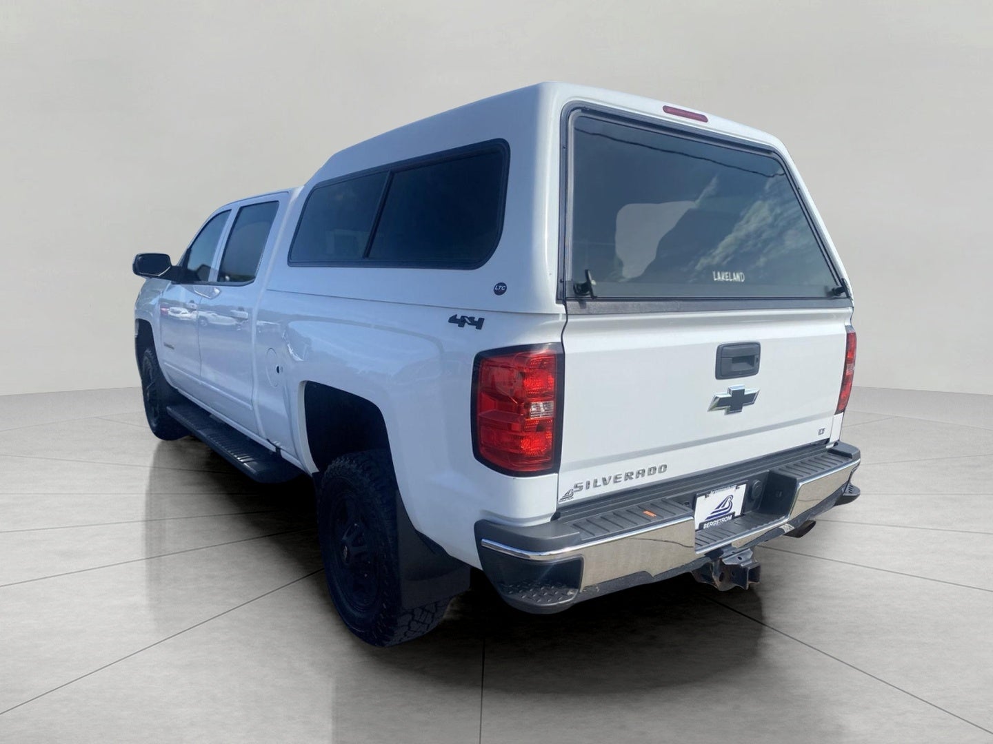 2016 Chevrolet Silverado 2500HD 4WD Crew Cab 153.7 LT
