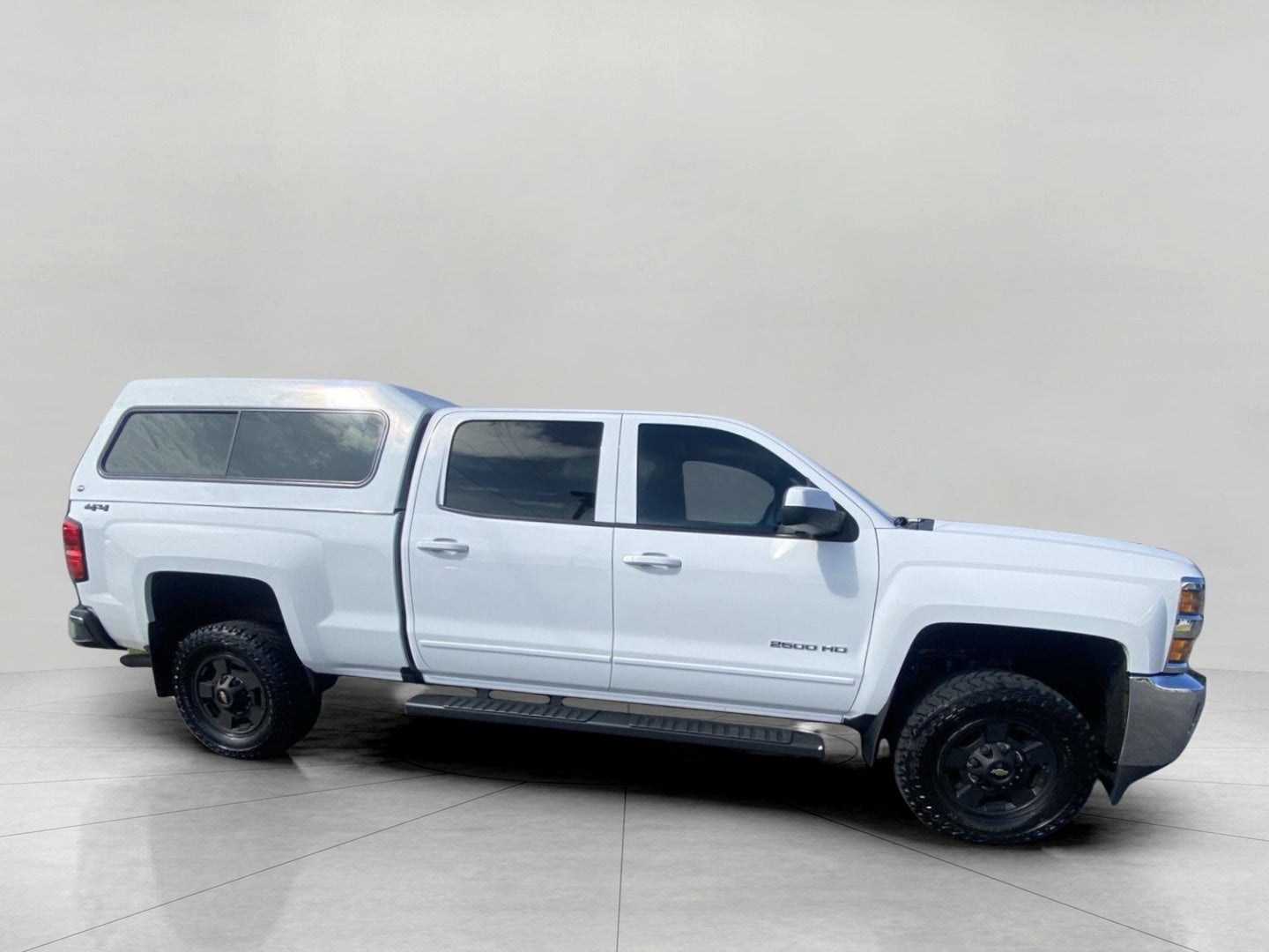 2016 Chevrolet Silverado 2500HD 4WD Crew Cab 153.7 LT
