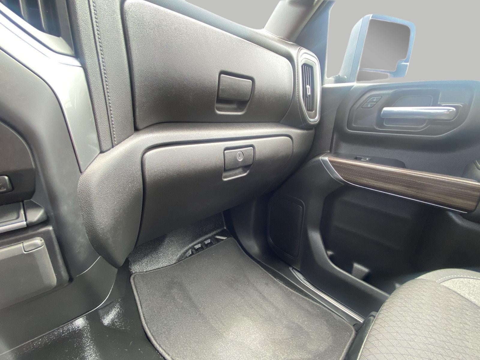 2020 Chevrolet Silverado 3500HD 4WD Reg Cab 142 LT