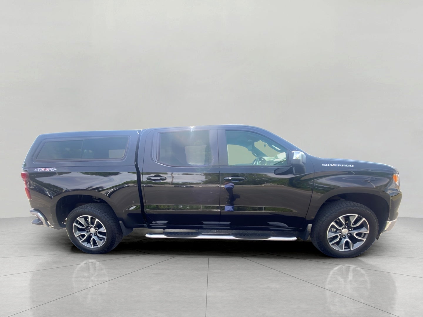 2022 Chevrolet Silverado 1500 4WD Crew Cab 147 LT w/2FL