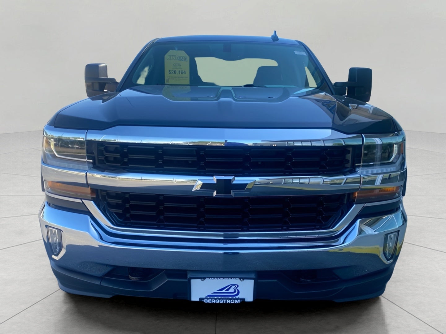 2018 Chevrolet Silverado 1500 4WD Double Cab 143.5 LT w/1LT