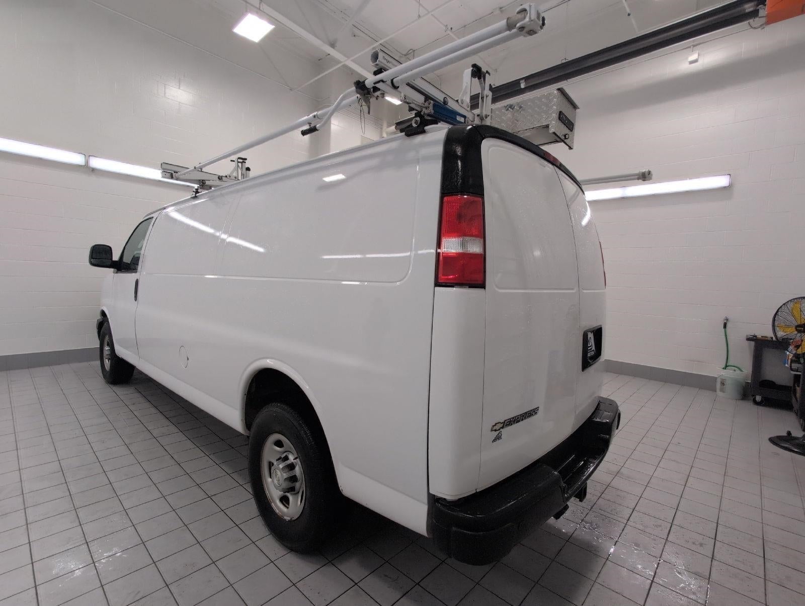2021 Chevrolet Express Cargo Van RWD 2500 155