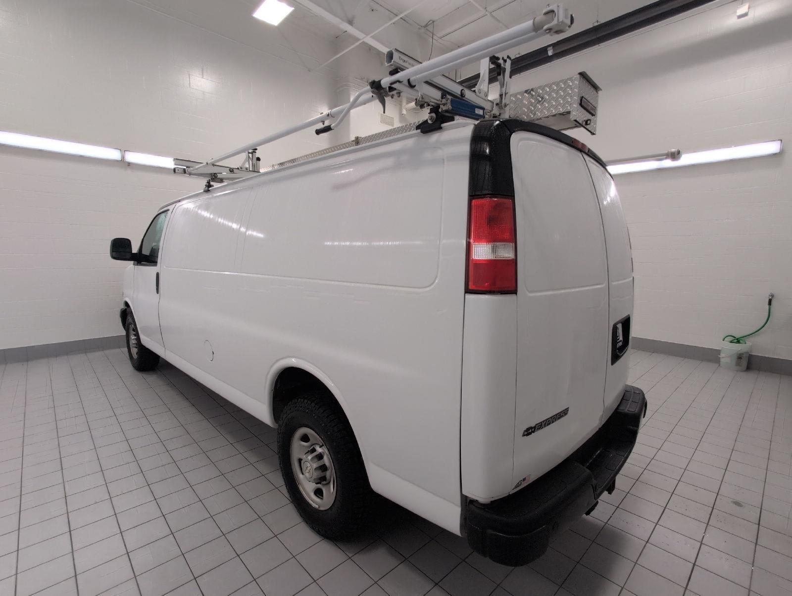2021 Chevrolet Express Cargo Van RWD 2500 155