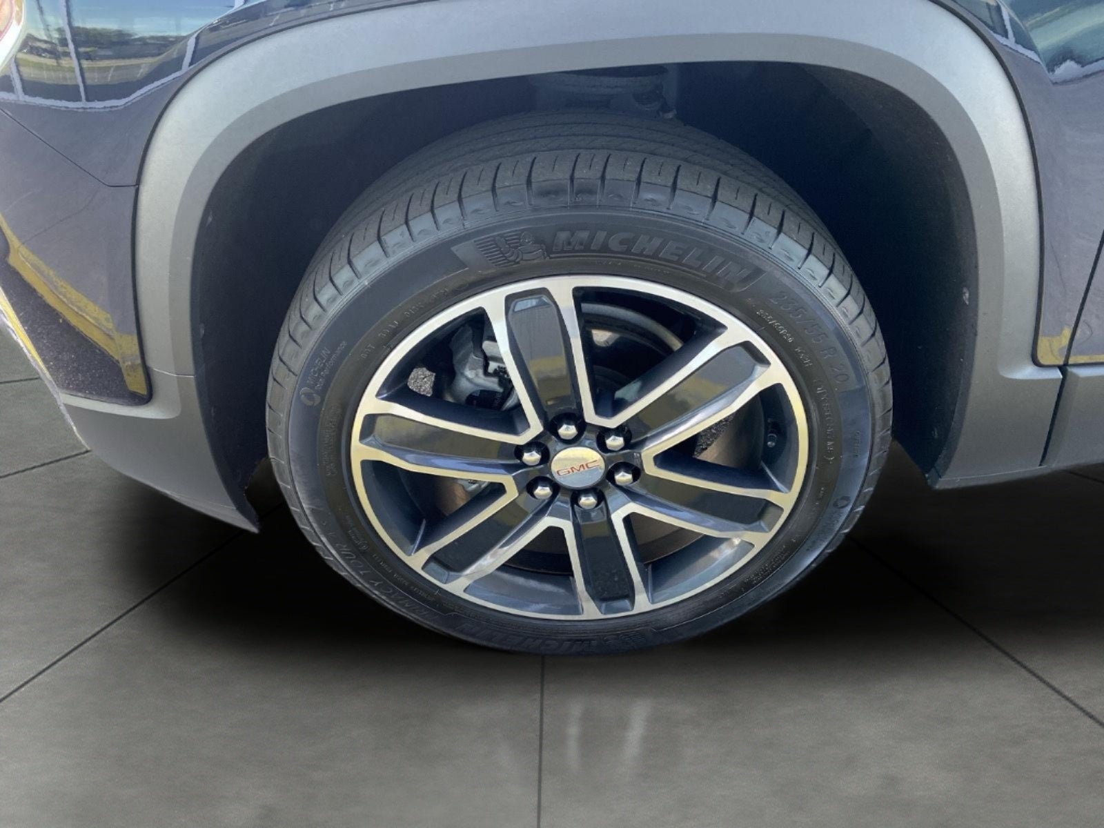 2021 GMC Acadia AWD 4dr SLT