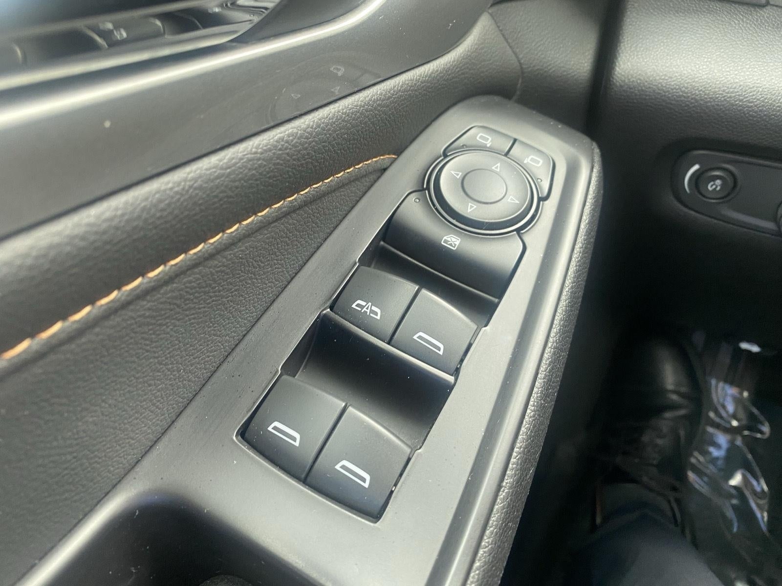2020 Chevrolet Traverse AWD 4dr LT Cloth w/1LT