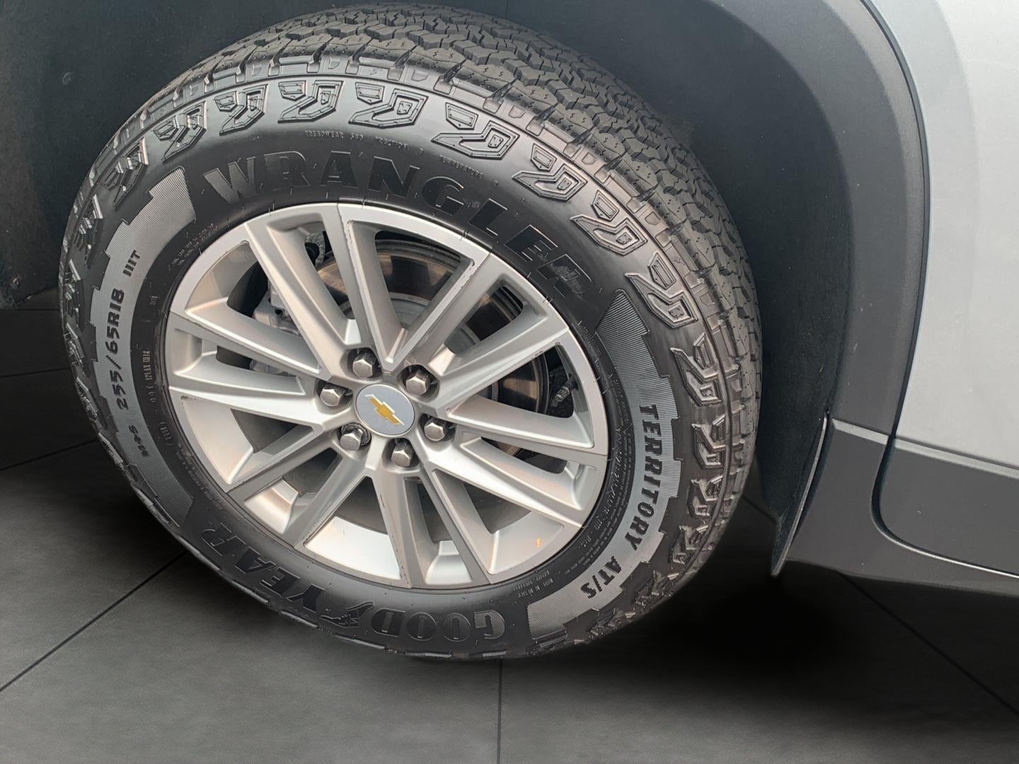 2023 Chevrolet Traverse AWD 4dr LT Cloth w/1LT