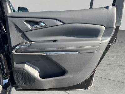 2025 Chevrolet Traverse LT 2LT