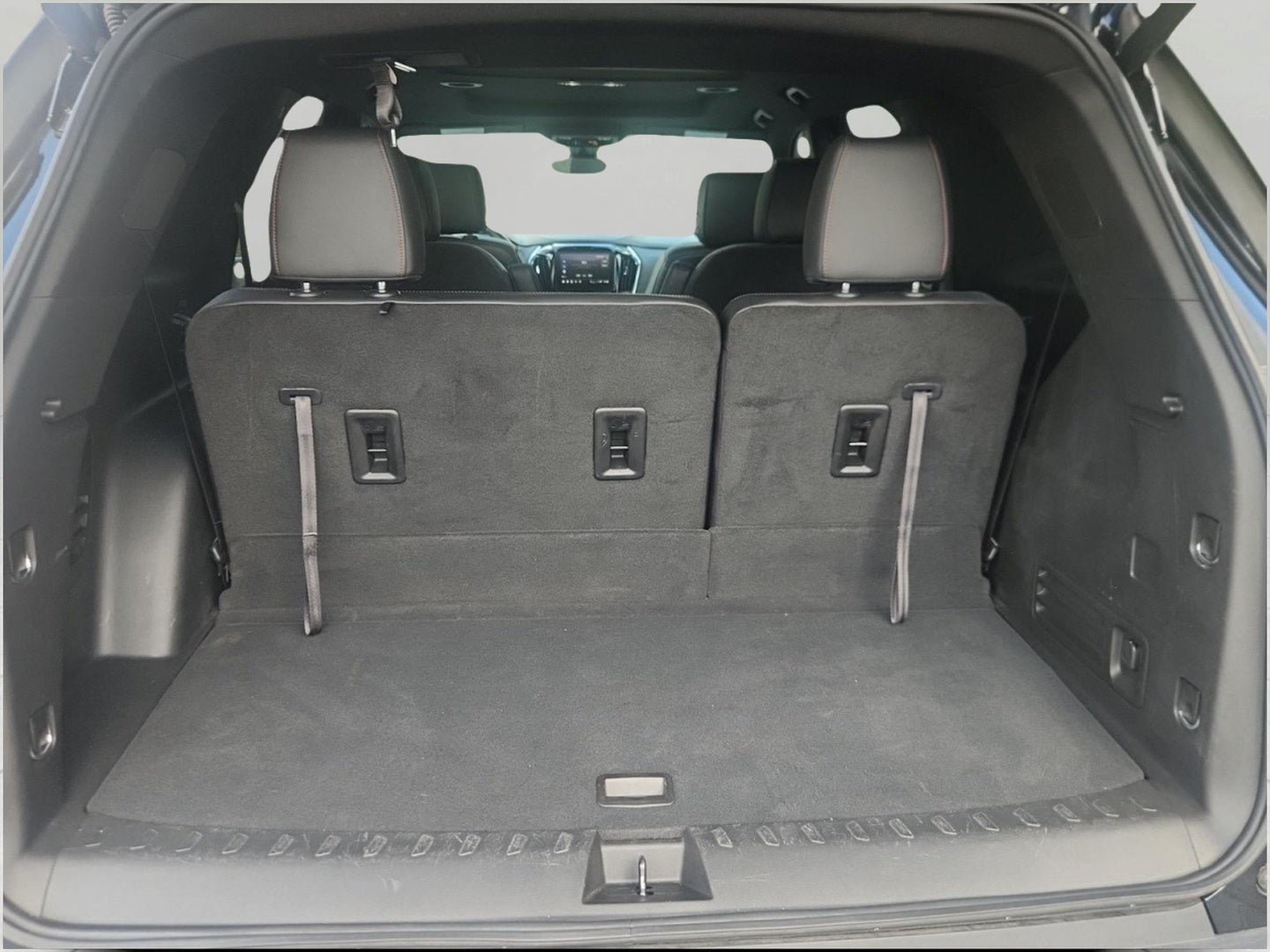 2023 Chevrolet Traverse AWD 4dr RS