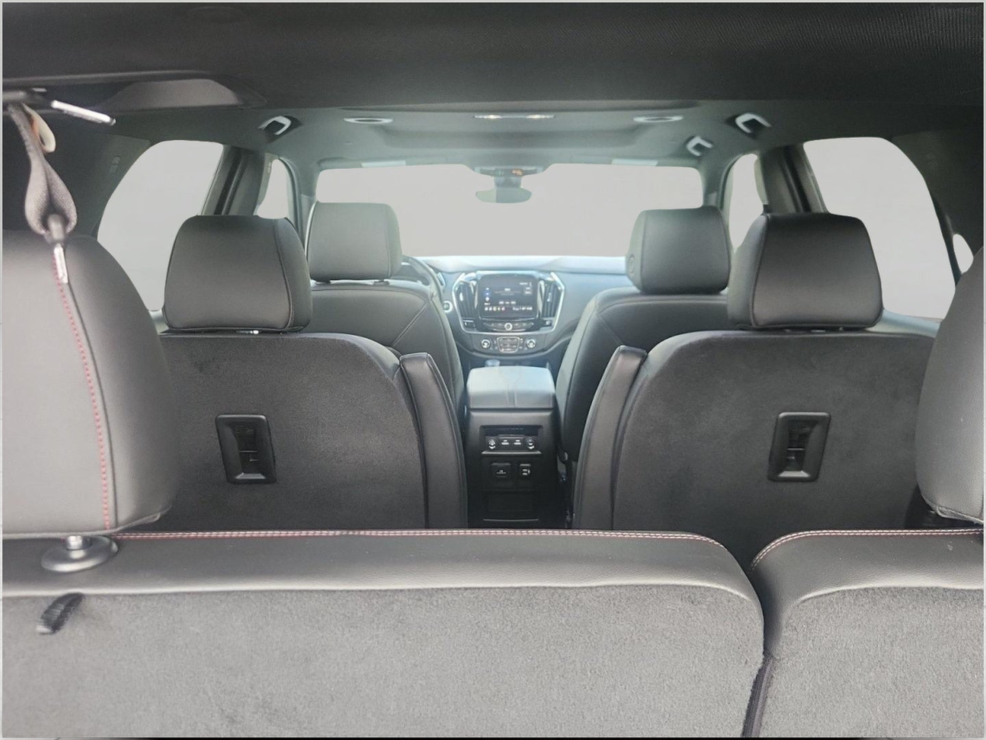 2023 Chevrolet Traverse AWD 4dr RS