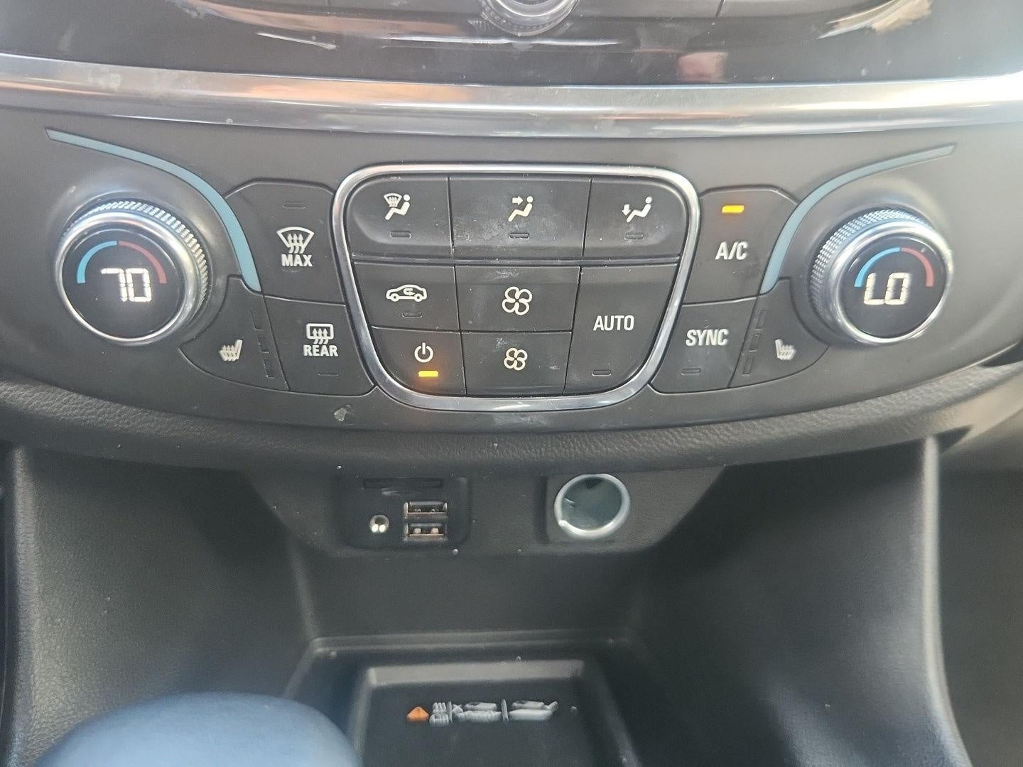 2023 Chevrolet Traverse AWD 4dr RS
