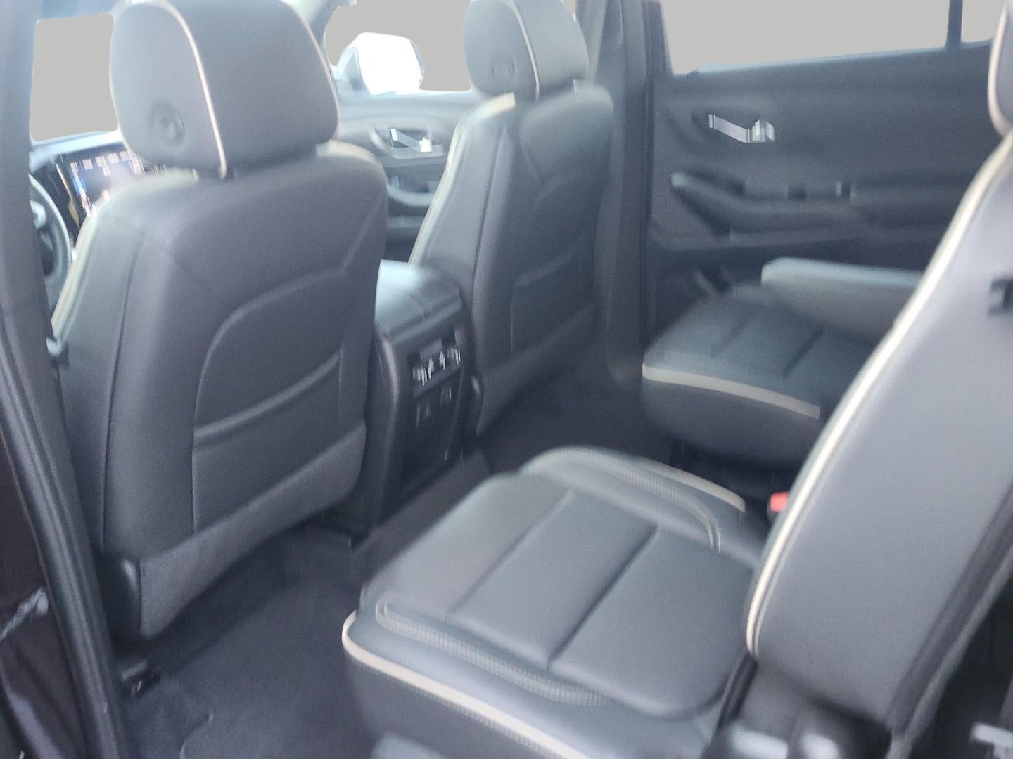 2023 Chevrolet Traverse AWD 4dr Premier