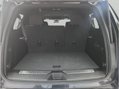 2023 Chevrolet Suburban 4WD 4dr RST