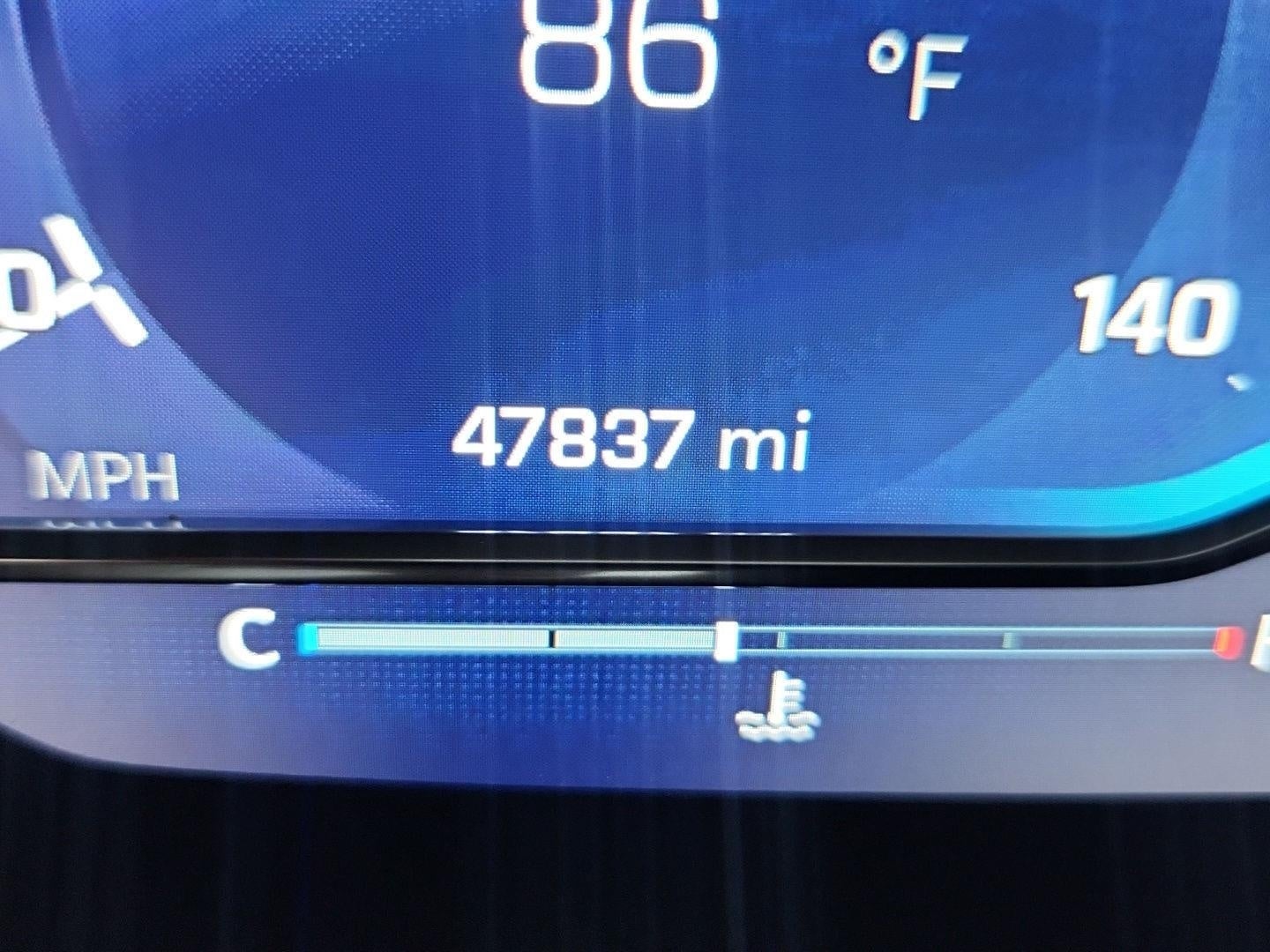 2023 Chevrolet Suburban 4WD 4dr RST