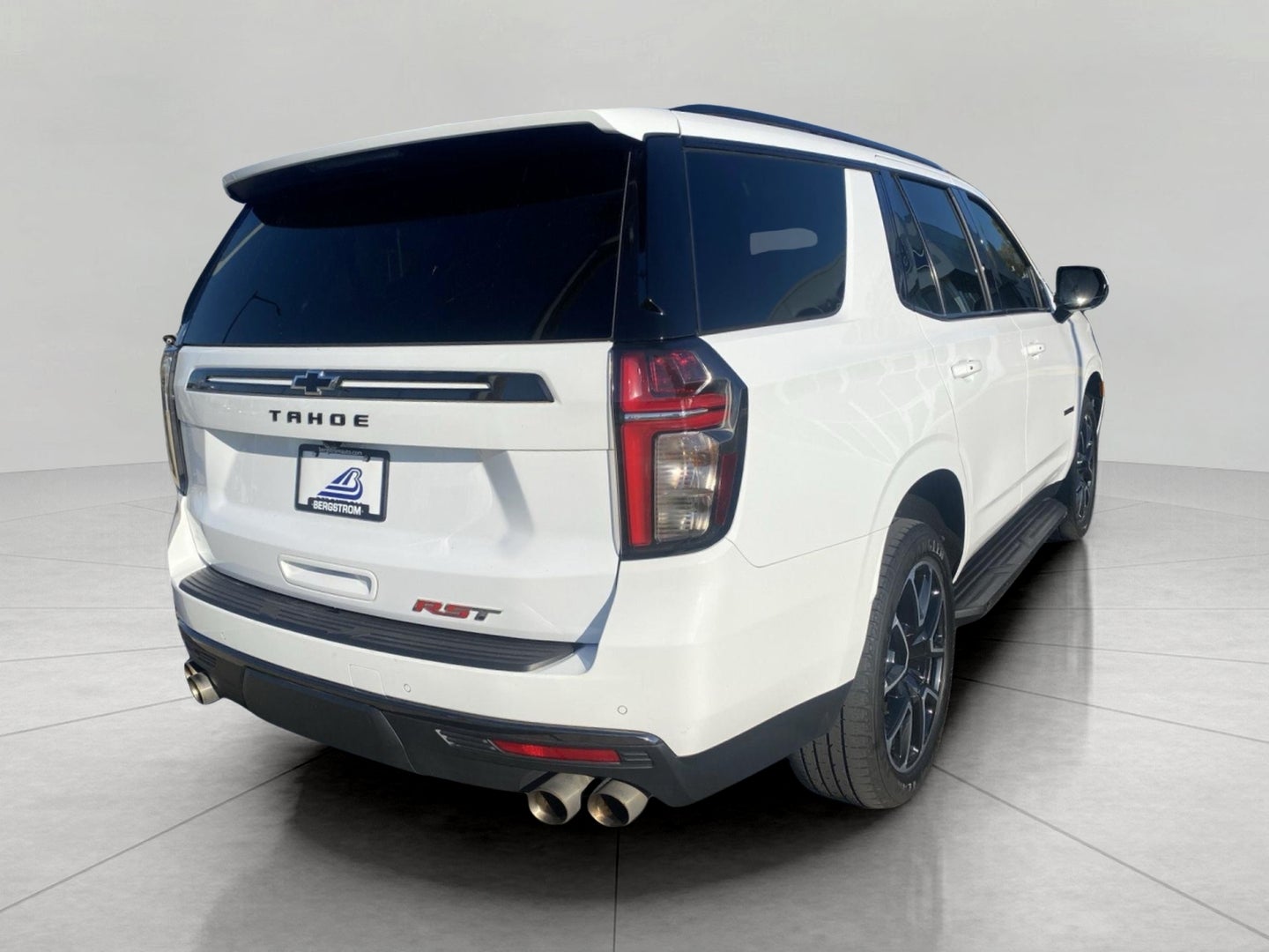 2022 Chevrolet Tahoe 4WD 4dr RST