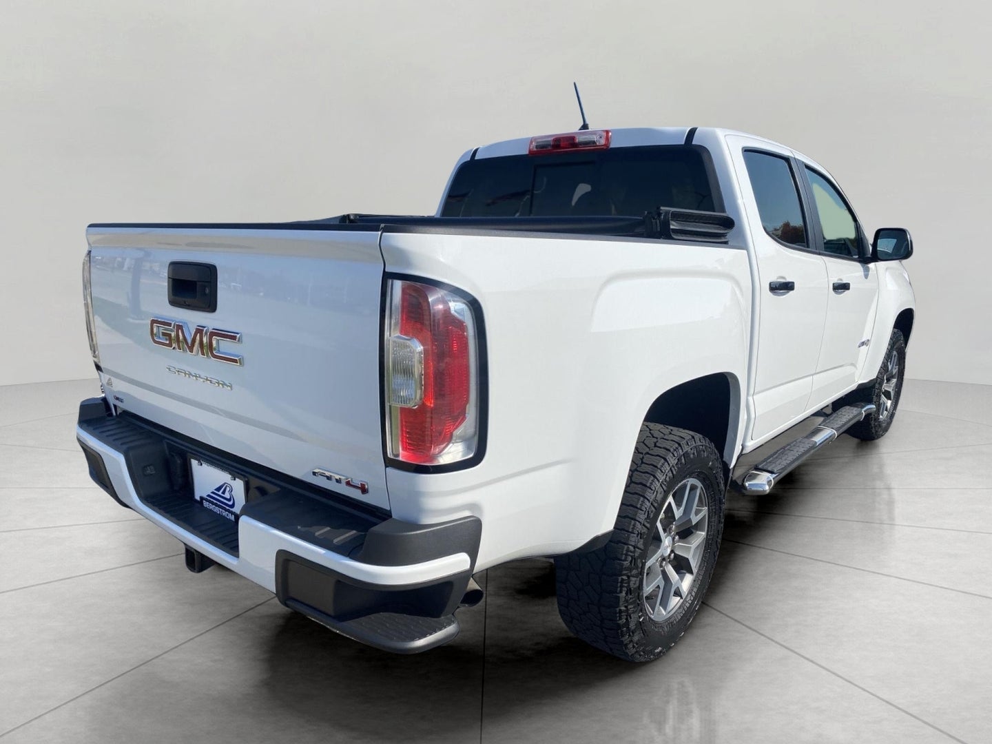 2021 GMC Canyon 4WD Crew Cab 128 AT4 w/Cloth