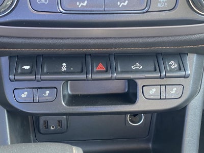 2021 GMC Canyon 4WD Crew Cab 128 AT4 w/Cloth