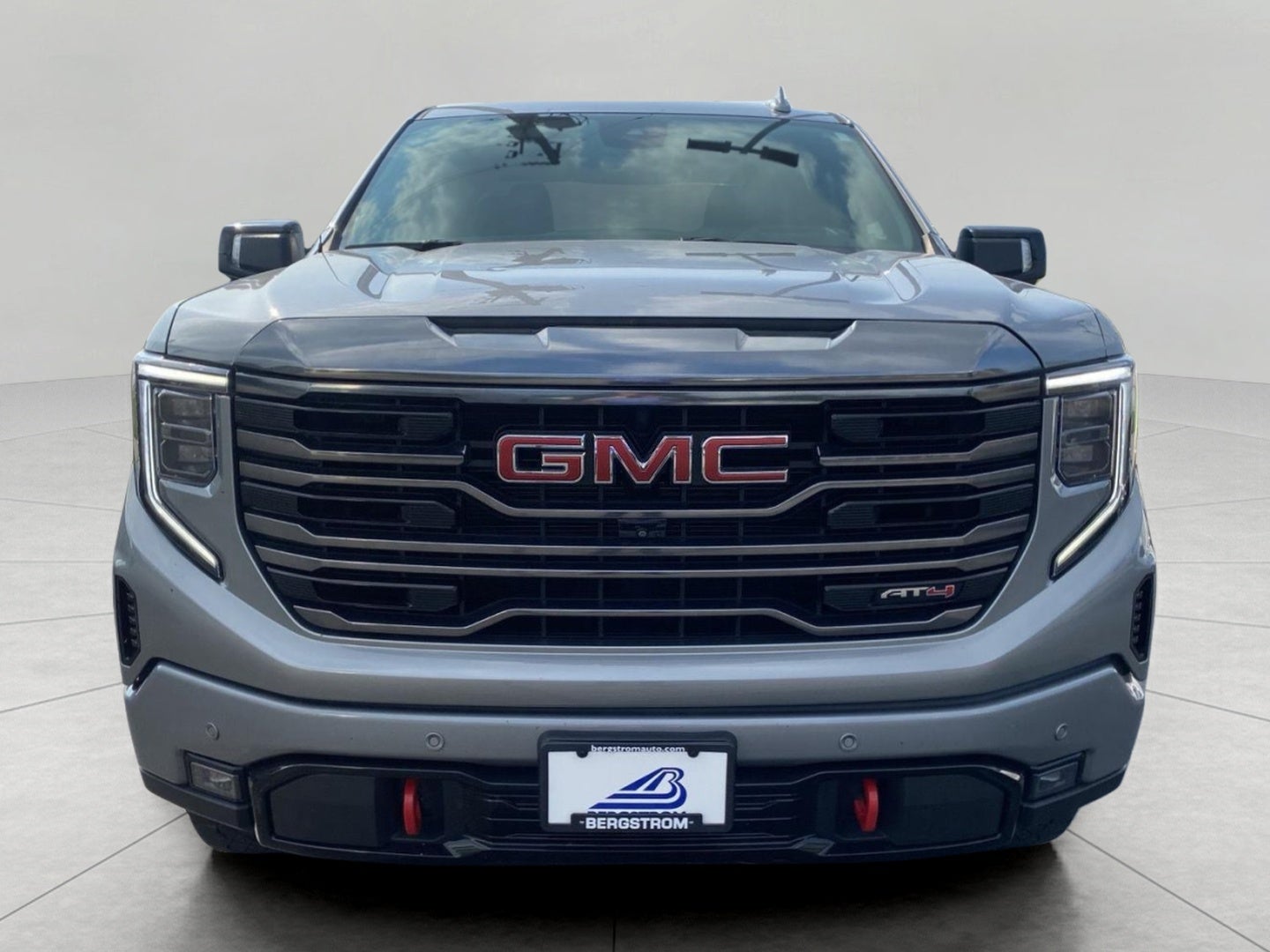2023 GMC Sierra 1500 4WD Crew Cab 147 AT4
