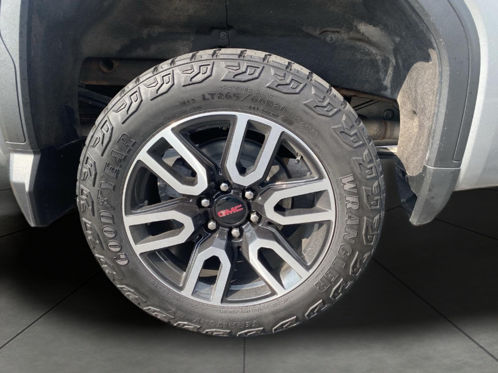 2023 GMC Sierra 1500 4WD Crew Cab 147 AT4